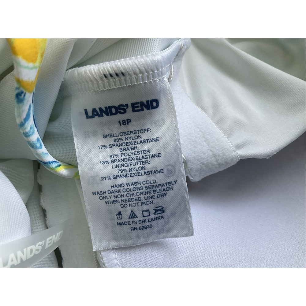 NEW Lands' End Citrus Geo V-Neck Soft Cup One Piece Swimsuit, Women 18 Petite - Picture 6 of 6